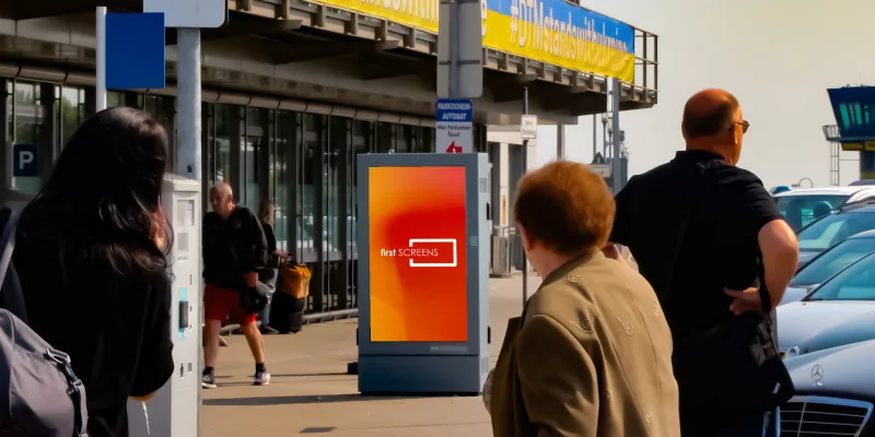 Flughafen Kombi Parkhaus P1/Terminal